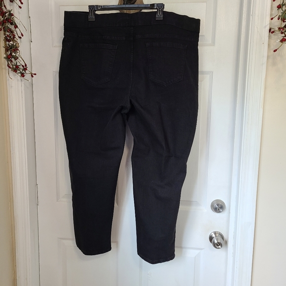 Terra & Sky Woman's Relaxed Fit Straight Leg Jeans,Size: 2X (20- 22)Colo… - Picture 13 of 13